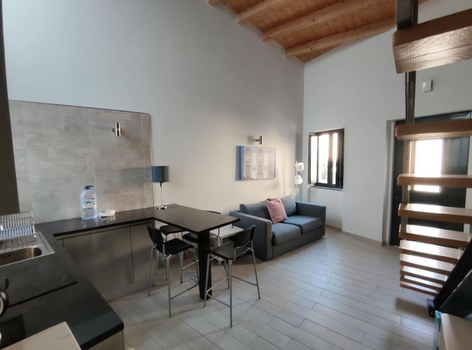 Typical House Faro Downtown Private Entrance Villa ภายนอก รูปภาพ